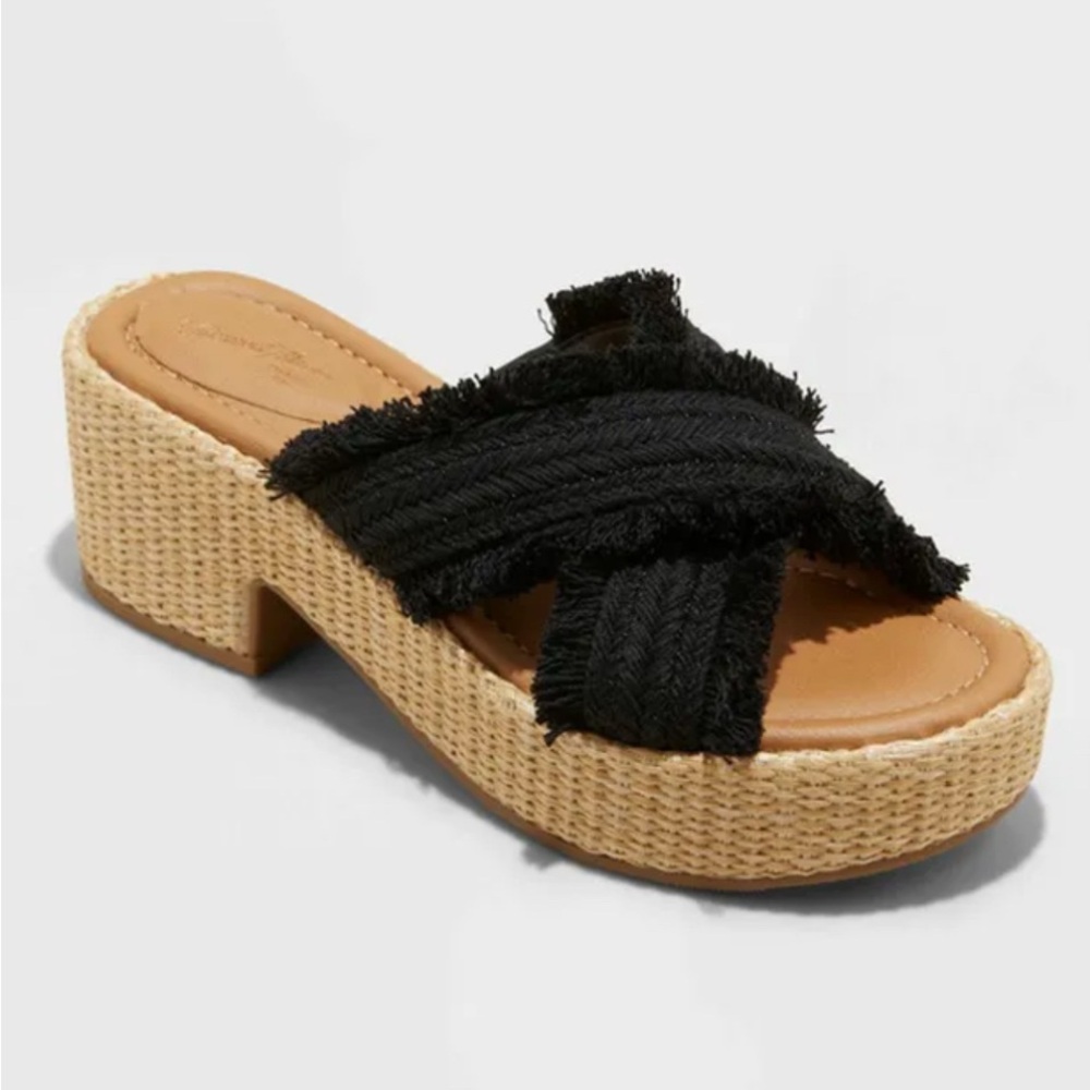 Universal Thread Black and Tan Wedge Sandals with Fringe - Picture 2 of 7